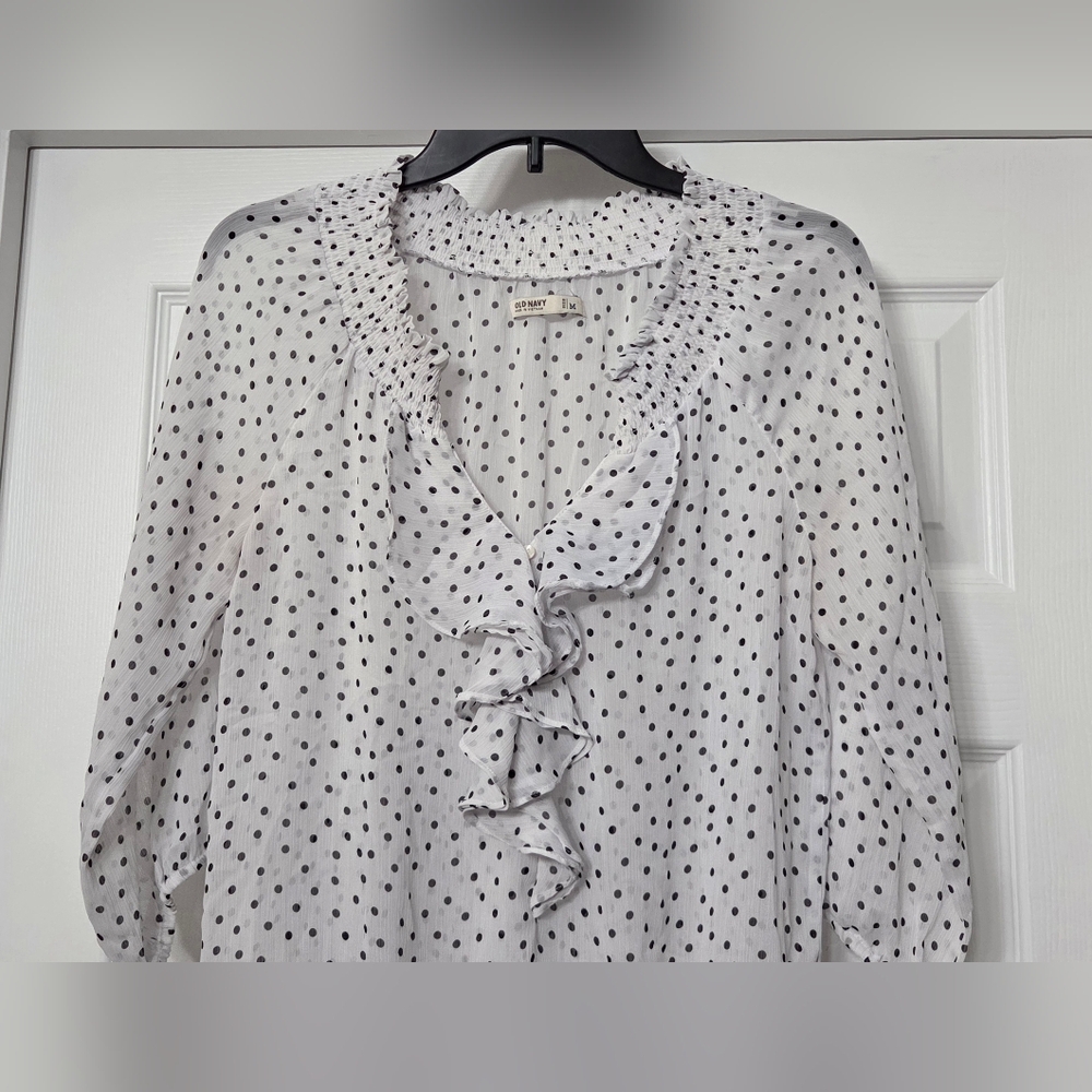Old Navy White Polka Dot Blouse Size M - Picture 3 of 12